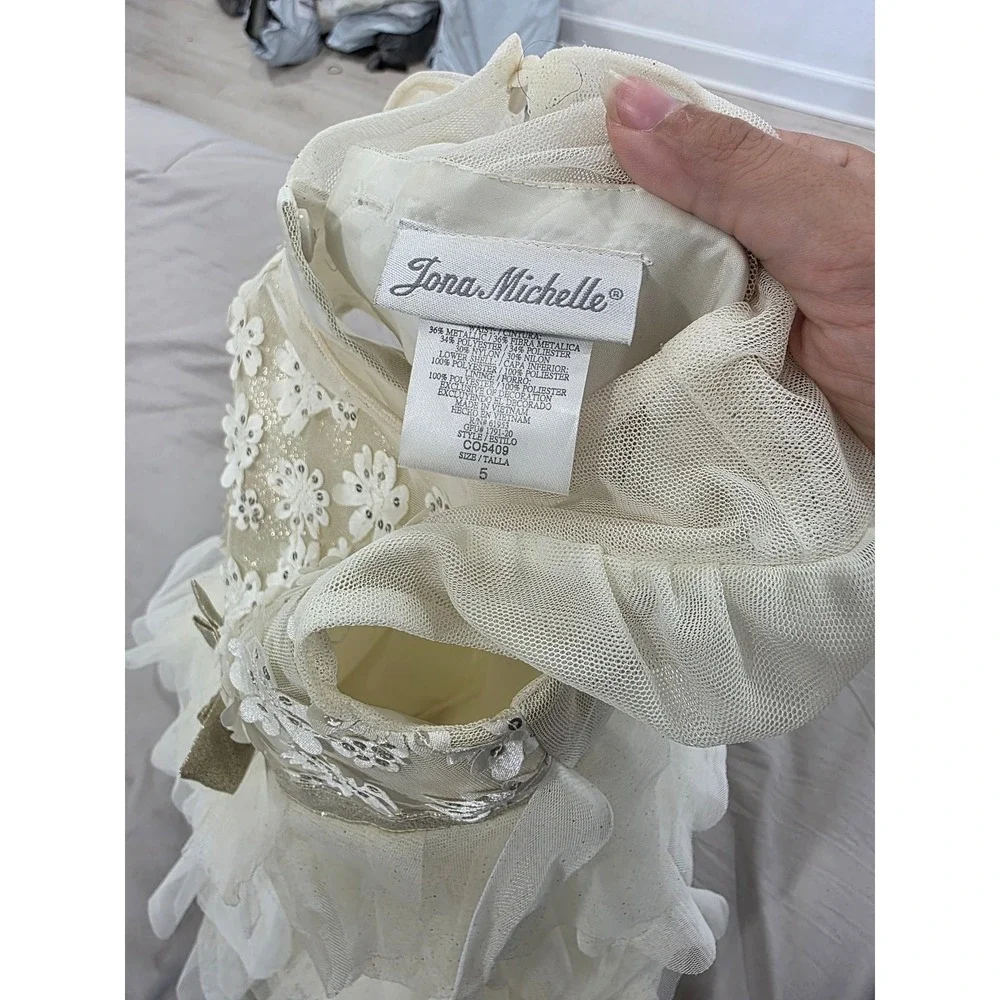 Jona Michelle Girl's White‎ Flower Girl Dress Special Occasion Party Size 6